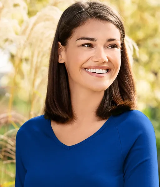 Дамска прилепнала тениска, V-образно деколте - Дълбоко V-образно деколте