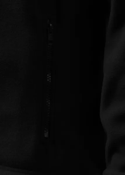 Мъжко яке от полар - Практични джобове с цип