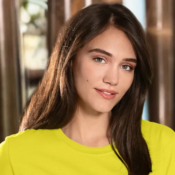 Дамска класическа тениска - Класическо кръгло деколте